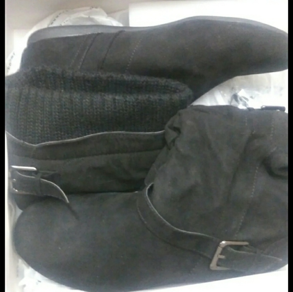 *SOLD ON MERCARI DO NOT BUY*